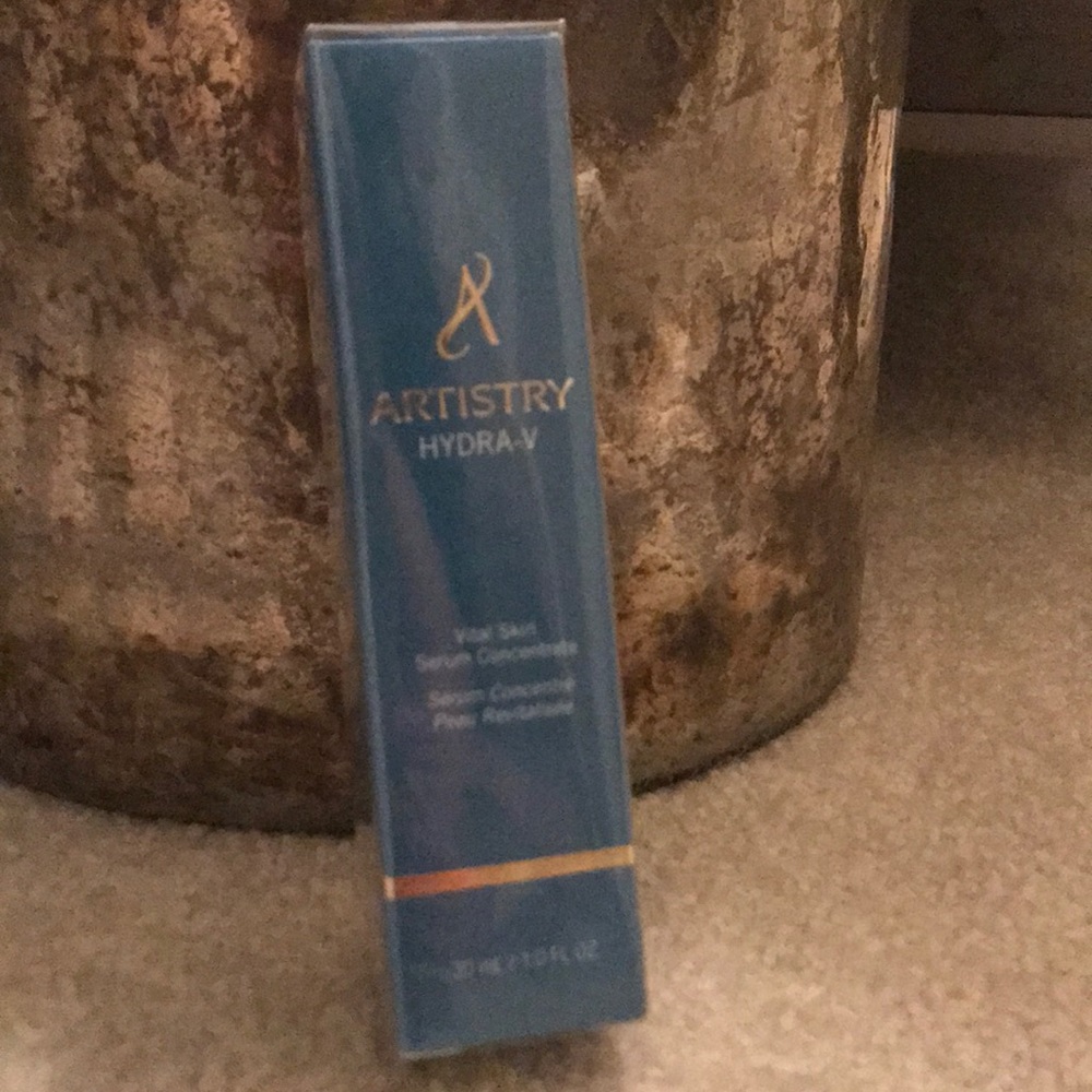 artistry hydra-v skin serum